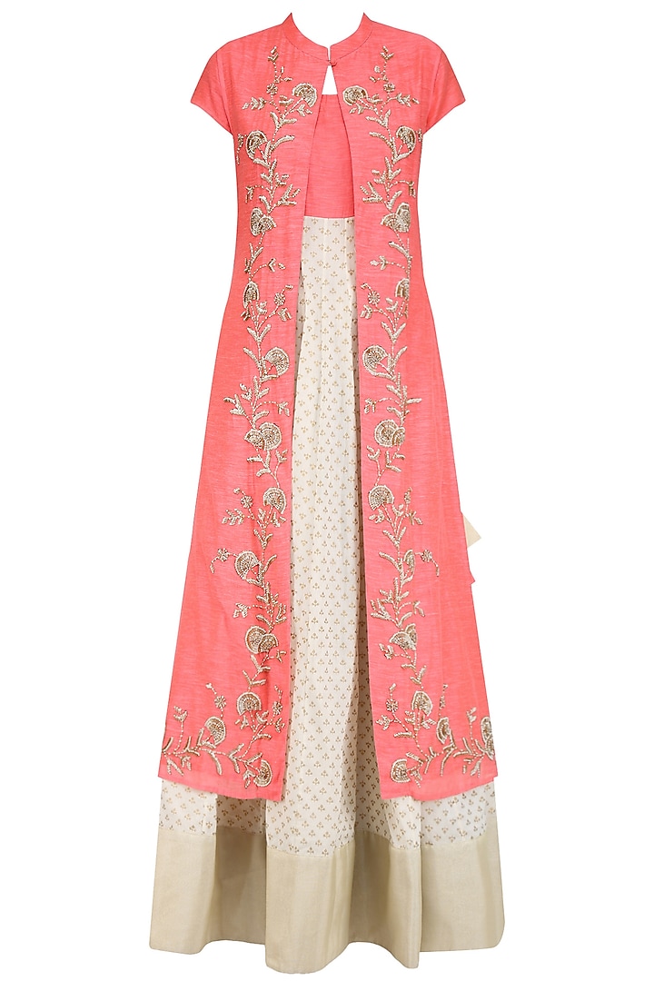 Off White and Peach Printed Kurta Set with Embroidered Jacket by Vasavi Shah