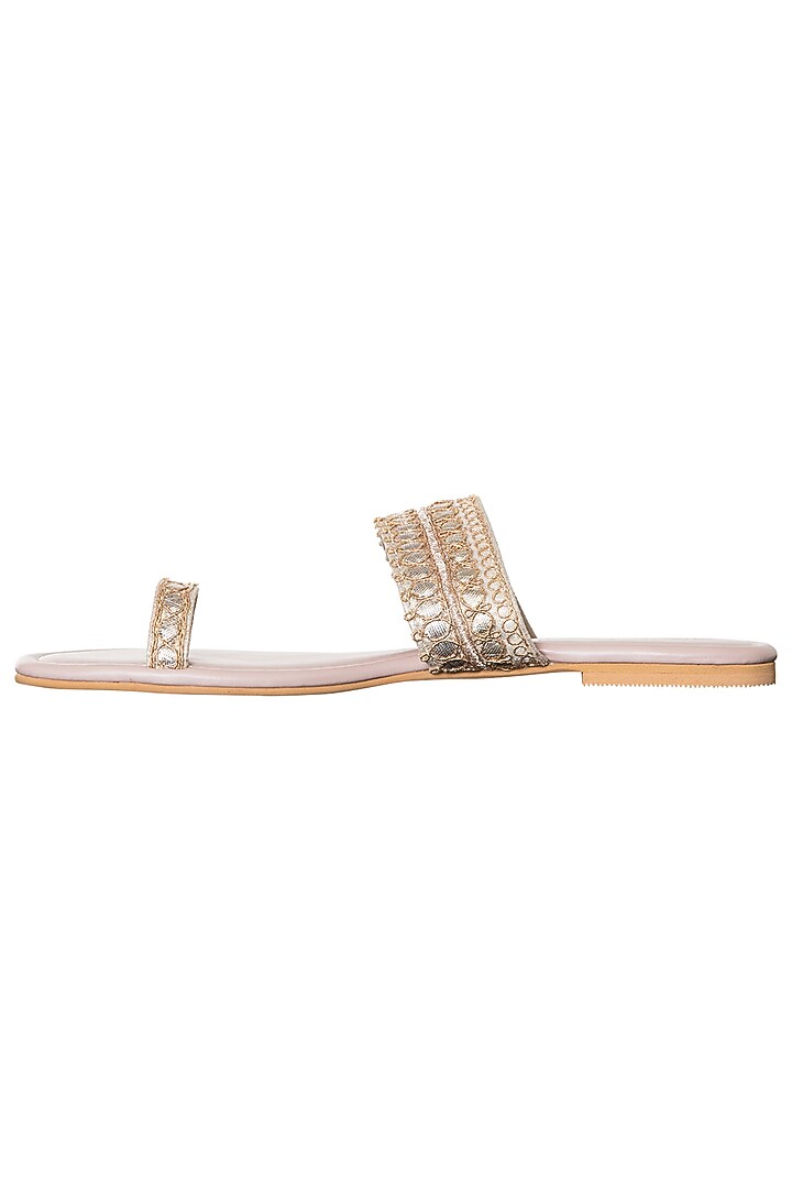 Pink embroidered kolhapuri sandals available only at Pernia's Pop Up Shop.