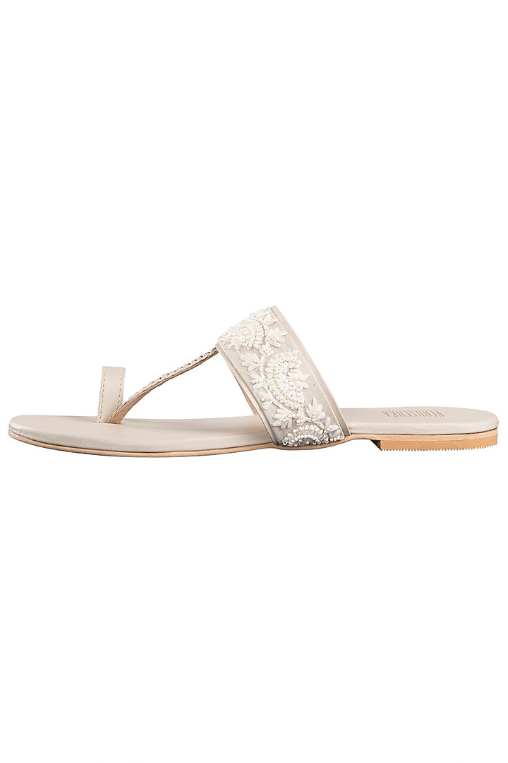 White and beige embroidered kolhapuri sandals available only at Pernia's Pop Up Shop.
