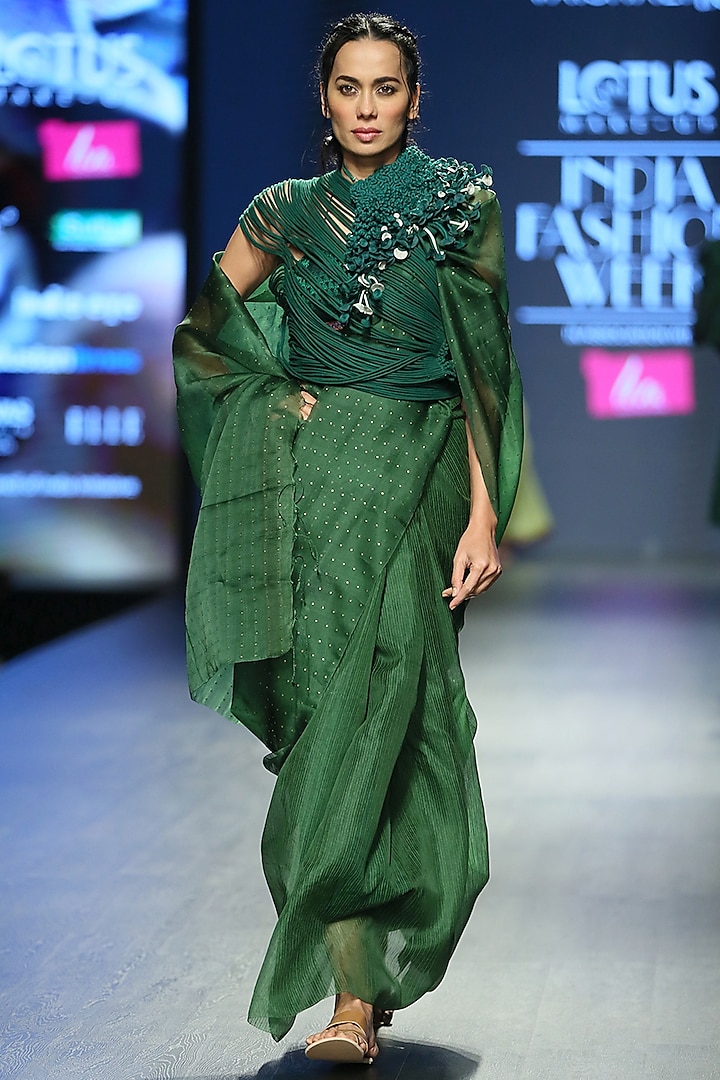 Green Handcrafted Embroidered Saree Set by Vaishali S