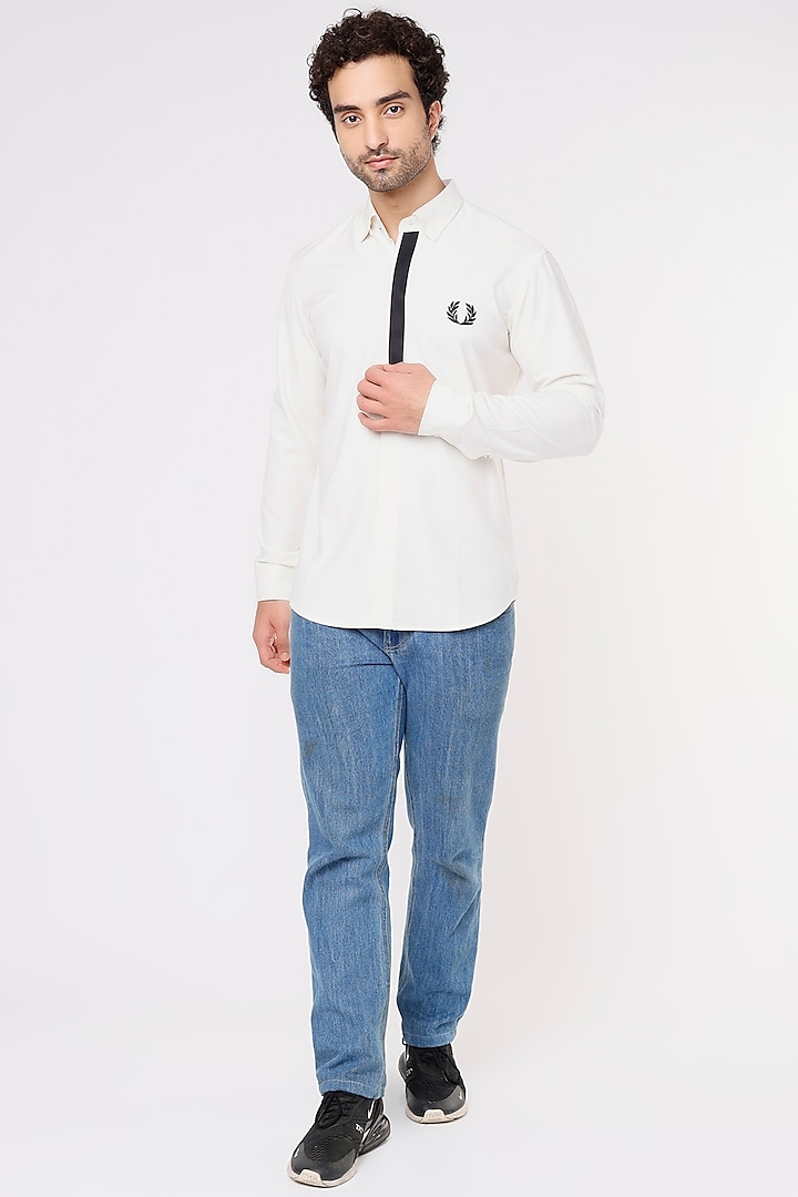 White Shirt In Cotton by Vavci