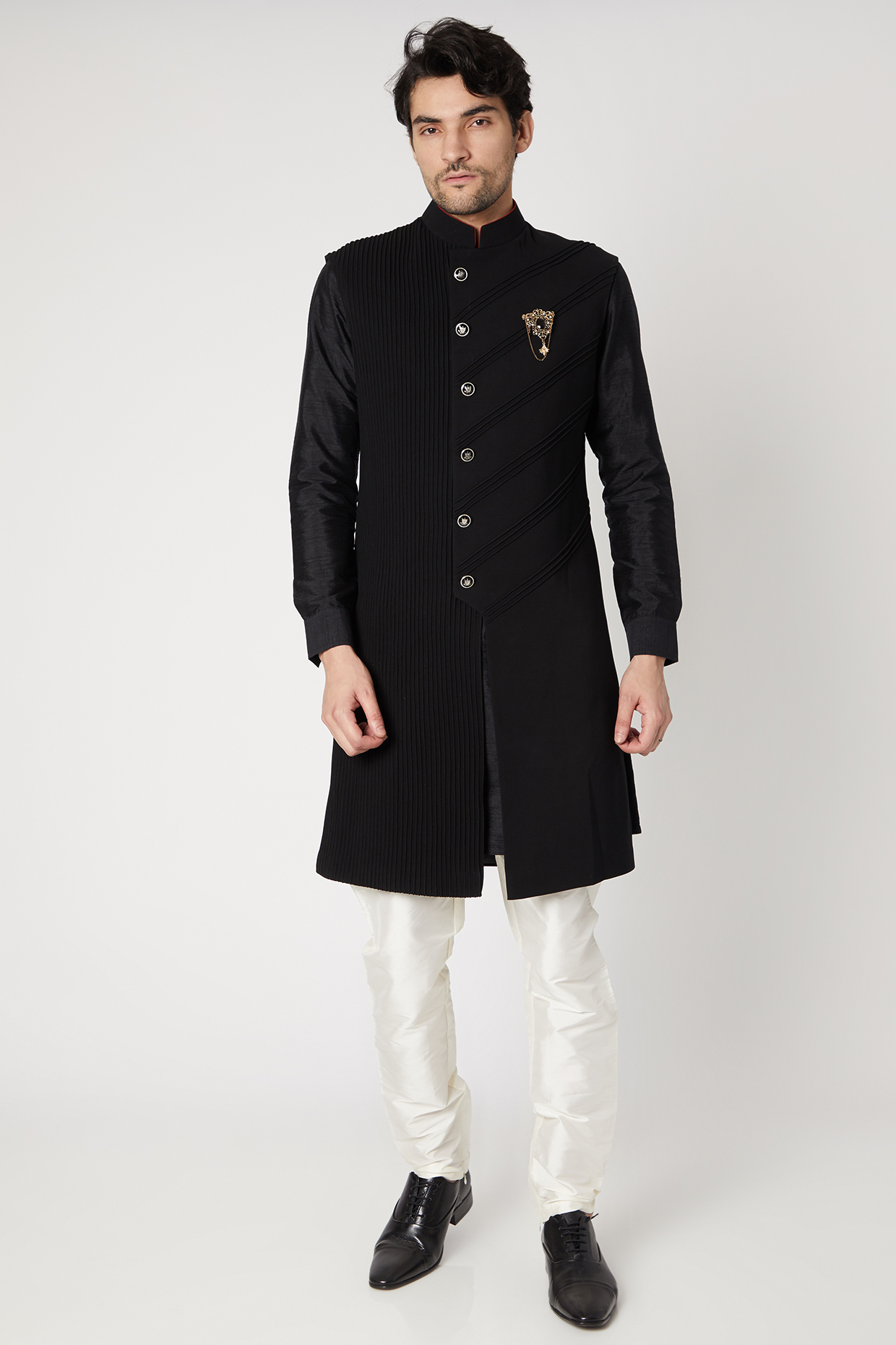 Black Printed Indo Western Sherwani Set by Vavci