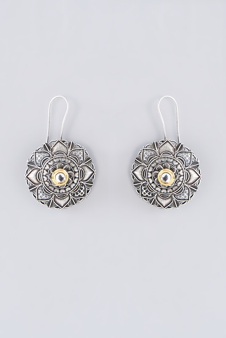 Silver Finish Multi-Colored Semi-Precious Stone & Kundan Polki Necklace Set by Velvetbox by Shweta at Pernia's Pop Up Shop