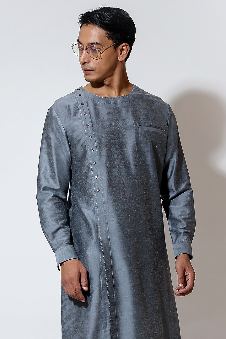 Grey Spun Cotton Asymmetric Kurta Set by Vivek Karunakaran at Pernia's Pop Up Shop