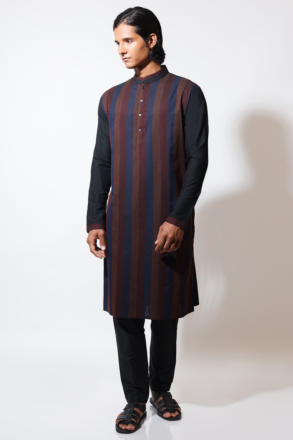 Black Spun Cotton Kurta Set by Vivek Karunakaran at Pernia's Pop Up Shop