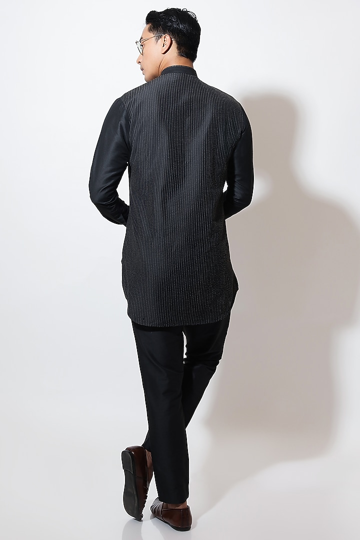 Black Spun Cotton Pathani Kurta Set by Vivek Karunakaran at Pernia's Pop Up Shop
