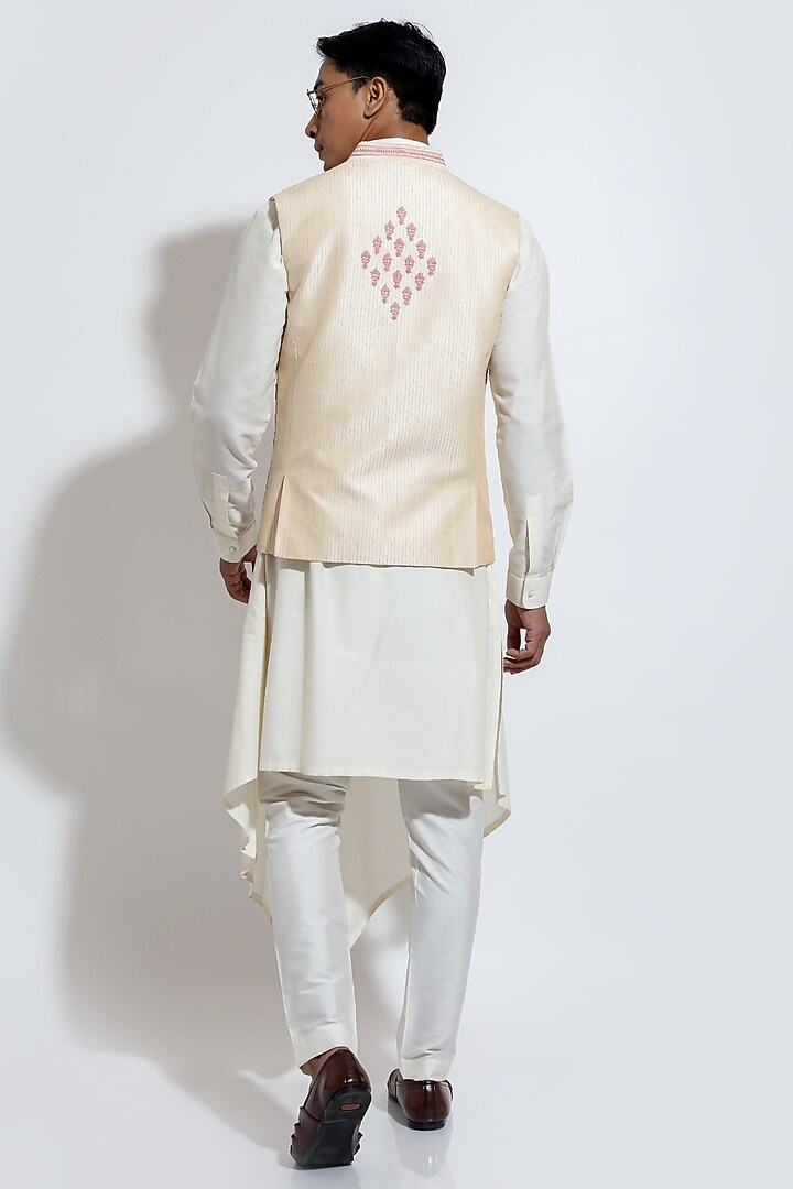 Light Beige Silk Motif Embroidered Bundi Jacket Set by Vivek Karunakaran at Pernia's Pop Up Shop