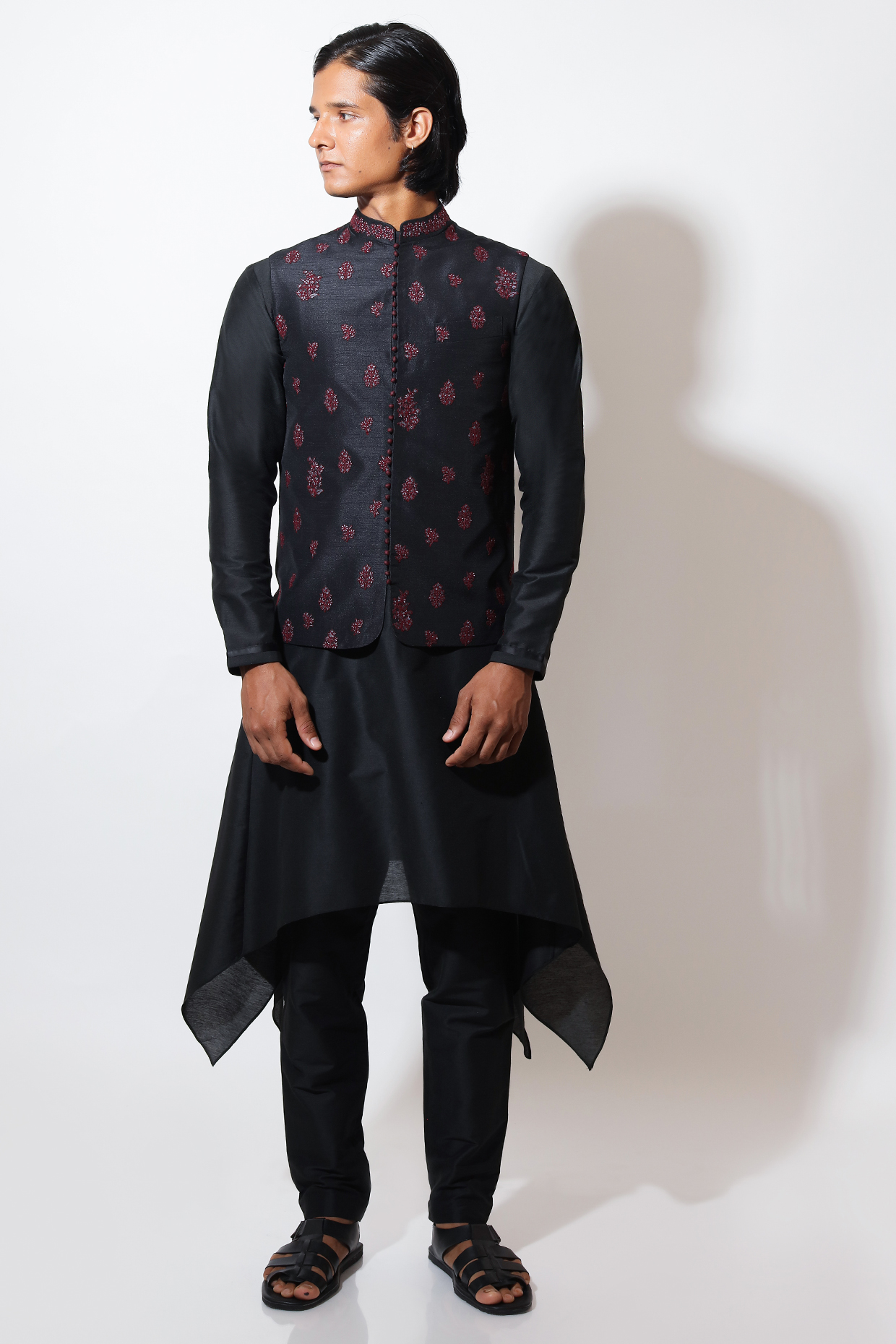 Black Silk Motif Embroidered Bundi Jacket Set by Vivek Karunakaran at Pernia's Pop Up Shop