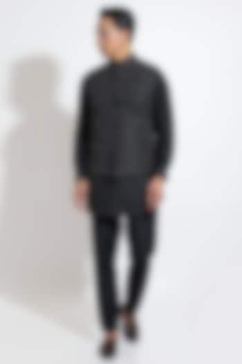 Black Silk Floral Embroidered Bundi Jacket Set by Vivek Karunakaran at Pernia's Pop Up Shop