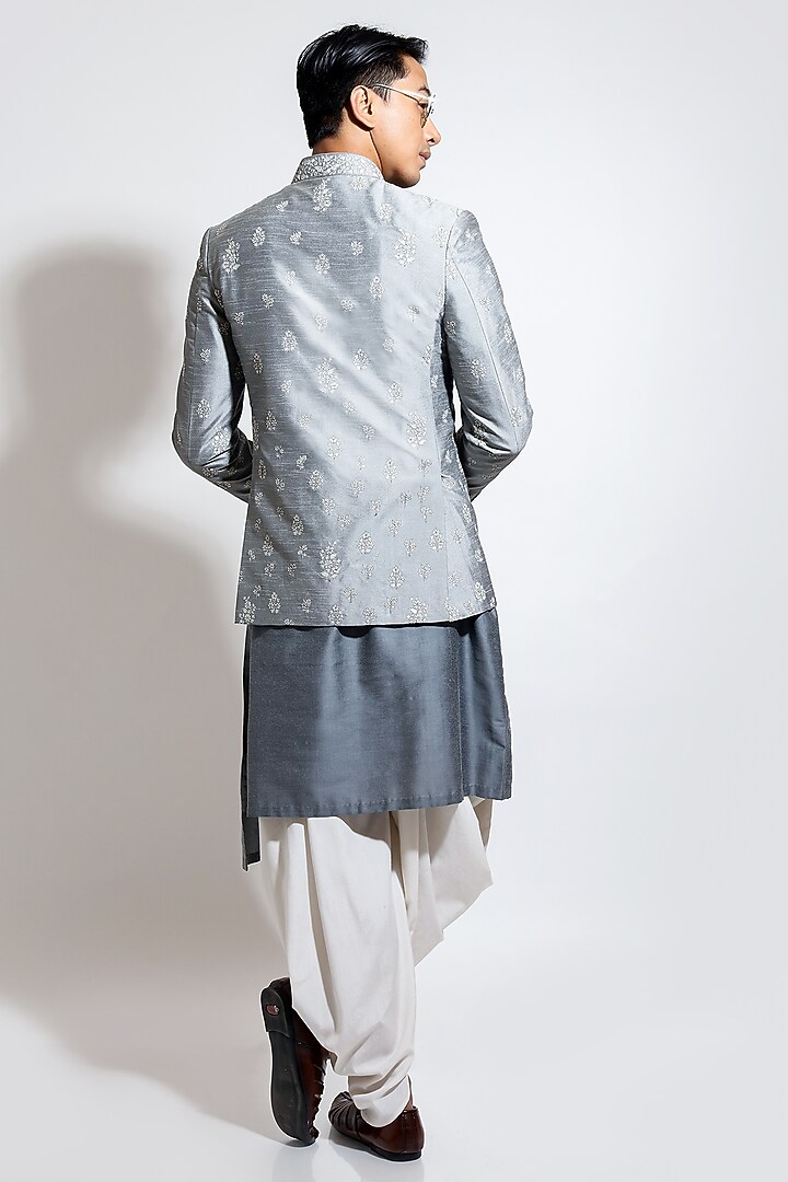 Cloud Grey Silk Motif Embroidered Groom Bandhgala Set by Vivek Karunakaran at Pernia's Pop Up Shop