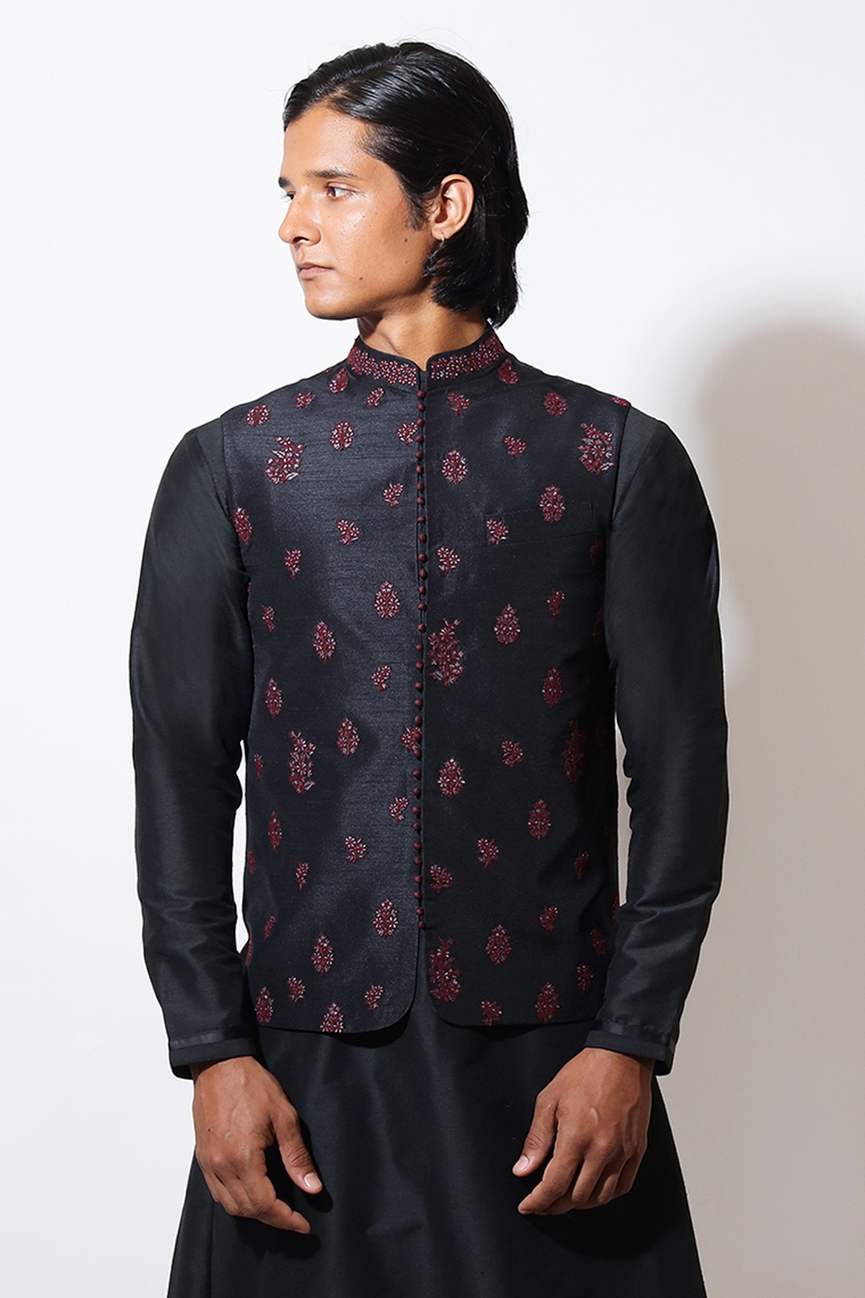 Vivek Karunakaran Black Silk Motif Embroidered Bundi Jacket