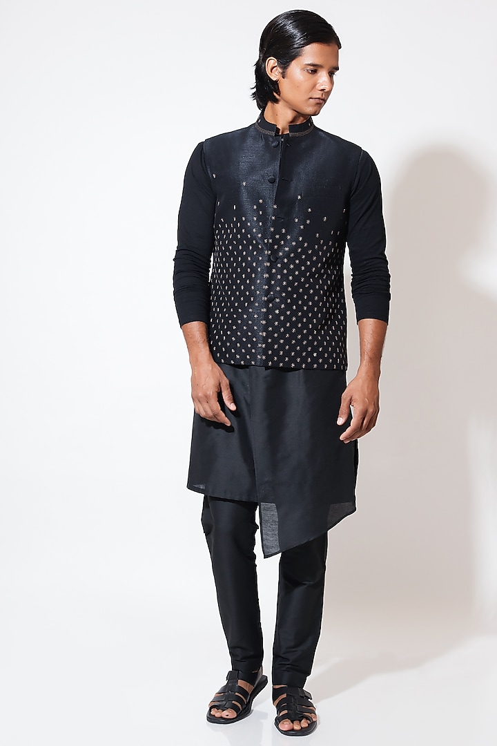 Black Cotton Silk Hand Embroidered Bundi Jacket Set by Vivek Karunakaran