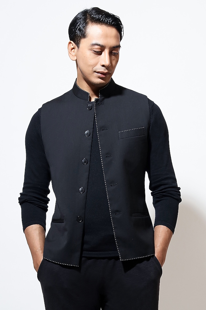 Black Suiting Handstitch Bundi Jacket by Vivek Karunakaran at Pernia's Pop Up Shop