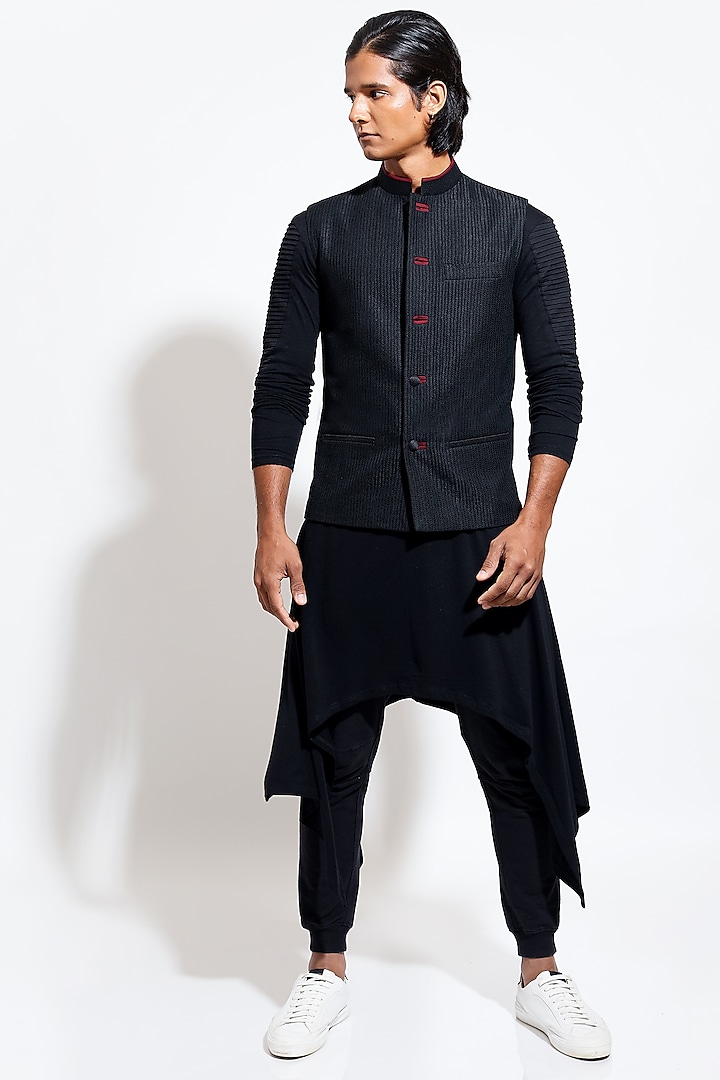 Black Cotton Silk Machine Embroidered Bundi Jacket by Vivek Karunakaran