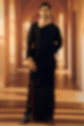 Black Chanderi Handstitch Kurta by Vivek Karunakaran at Pernia's Pop Up Shop
