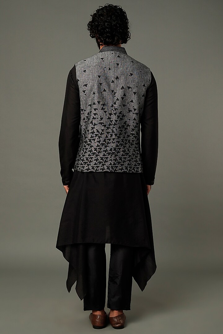 Grey Printed Bundi Jacket by Vivek Karunakaran at Pernia's Pop Up Shop