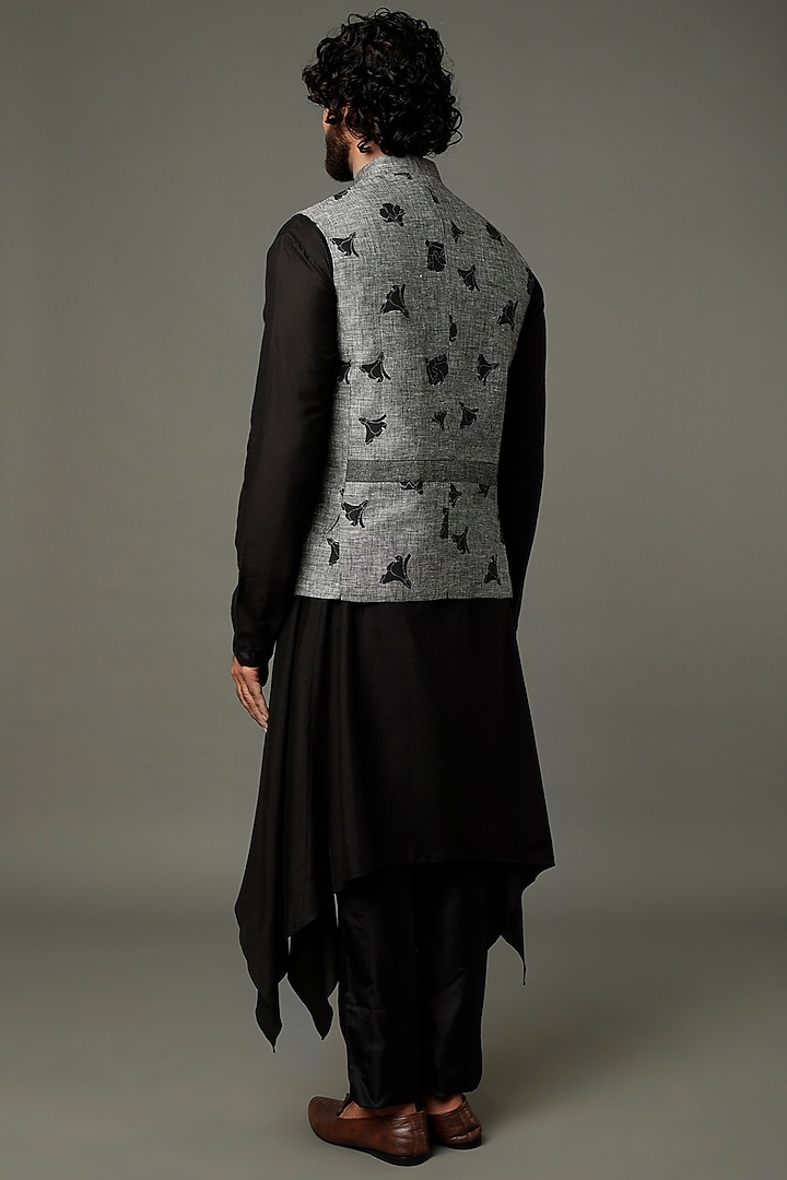 Grey Linen Tulip Printed Bundi Jacket by Vivek Karunakaran at Pernia's Pop Up Shop