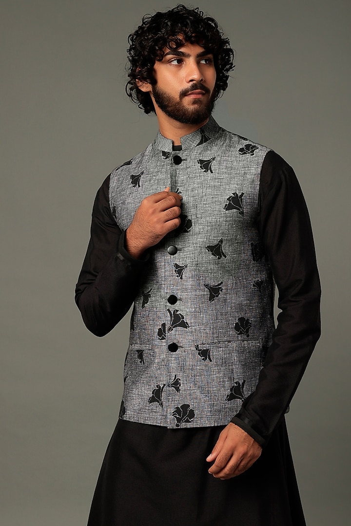 Grey Linen Tulip Printed Bundi Jacket by Vivek Karunakaran at Pernia's Pop Up Shop