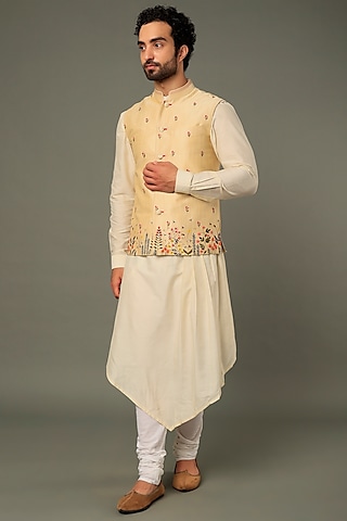 Beige Embroidered Bundi Jacket by Vivek Karunakaran