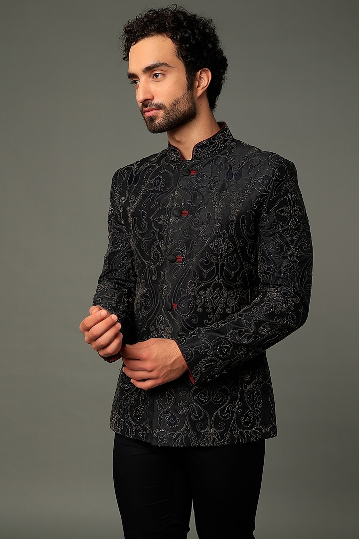 Black Embroidered Wedding Bandhgala Jacket by Vivek Karunakaran at Pernia's Pop Up Shop