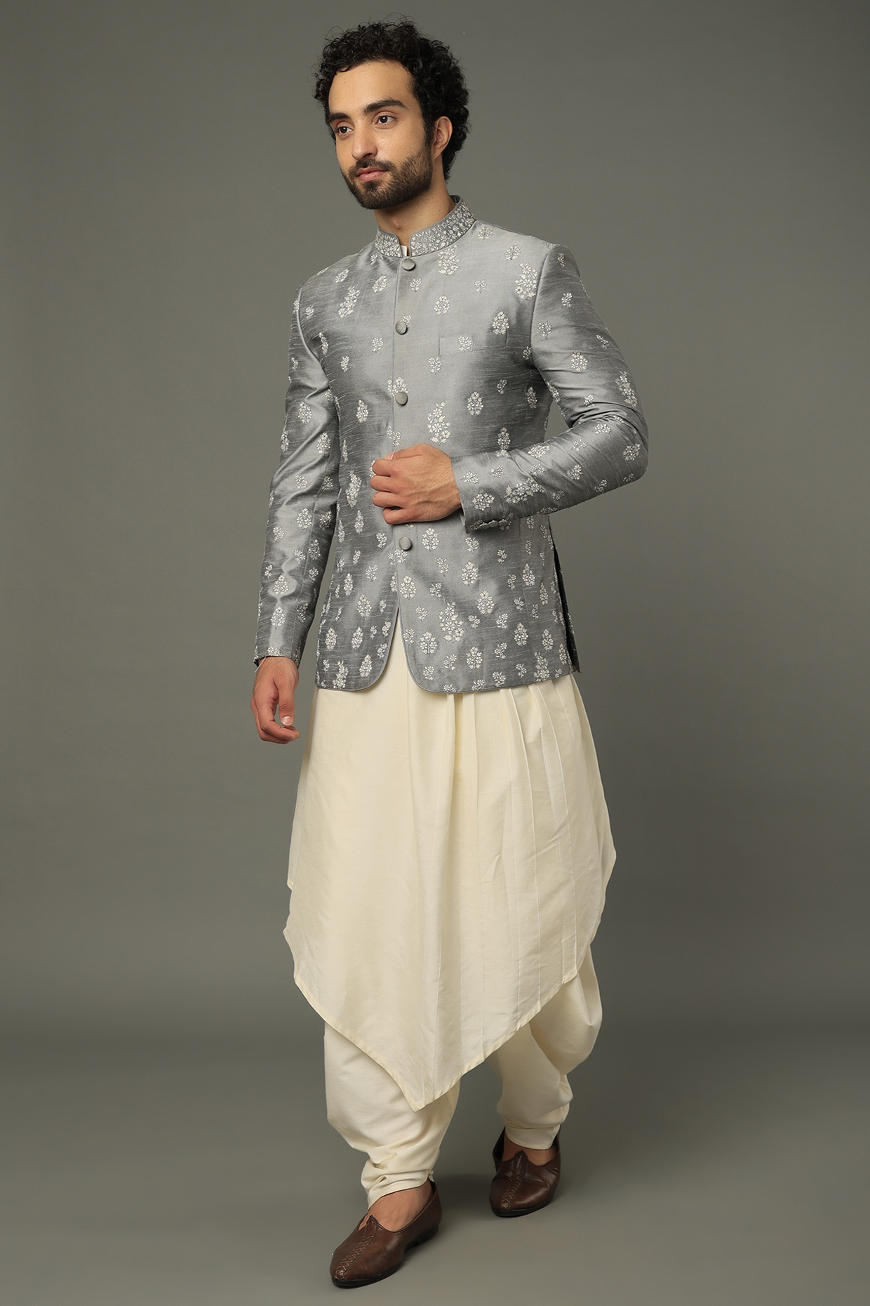 Cloud Grey Embroidered Bandhgala Jacket by Vivek Karunakaran