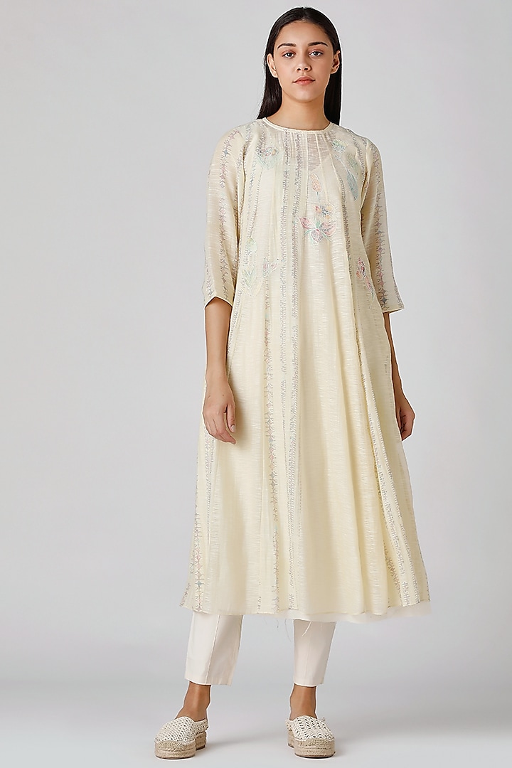 Yellow Embroidered Tunic by Varq By Varun Nidhika
