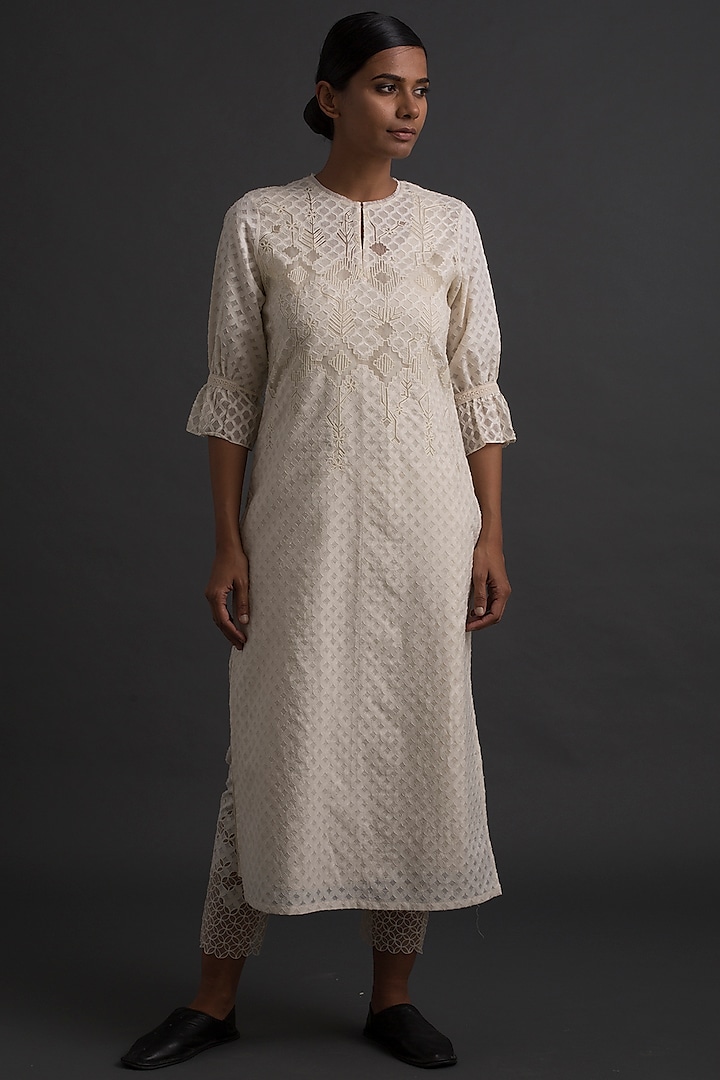 Ivory Tunic With Applique Embroidery by Varq By Varun Nidhika