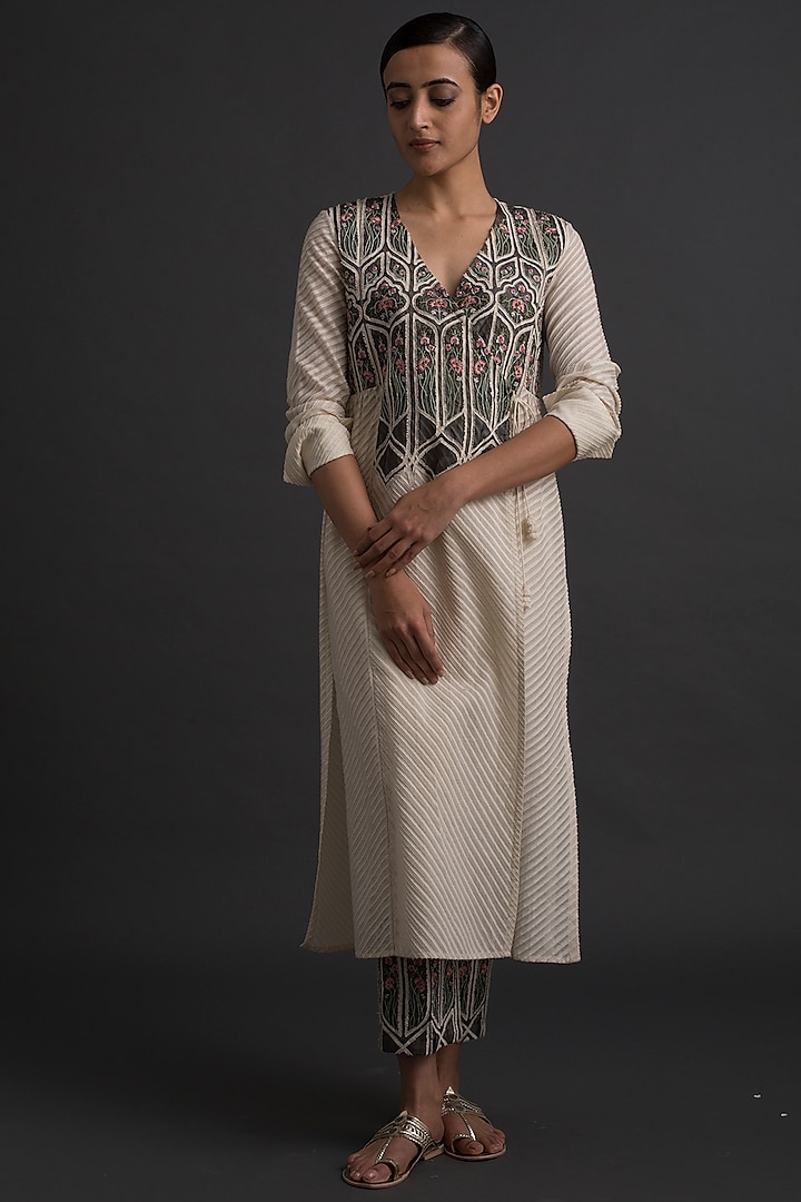 Ivory Panelled Tunic With Cutwork Embroidery by Varq By Varun Nidhika