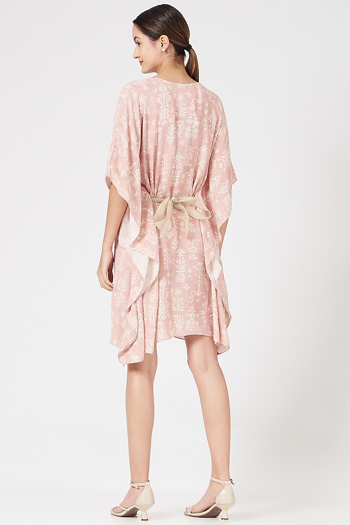 Blush Pink Printed Kaftan With Belt by Varq By Varun Nidhika at Pernia's Pop Up Shop