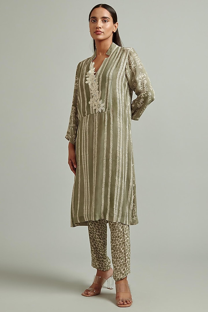 Olive Green Embroidered Tunic by Varq By Varun Nidhika at Pernia's Pop Up Shop