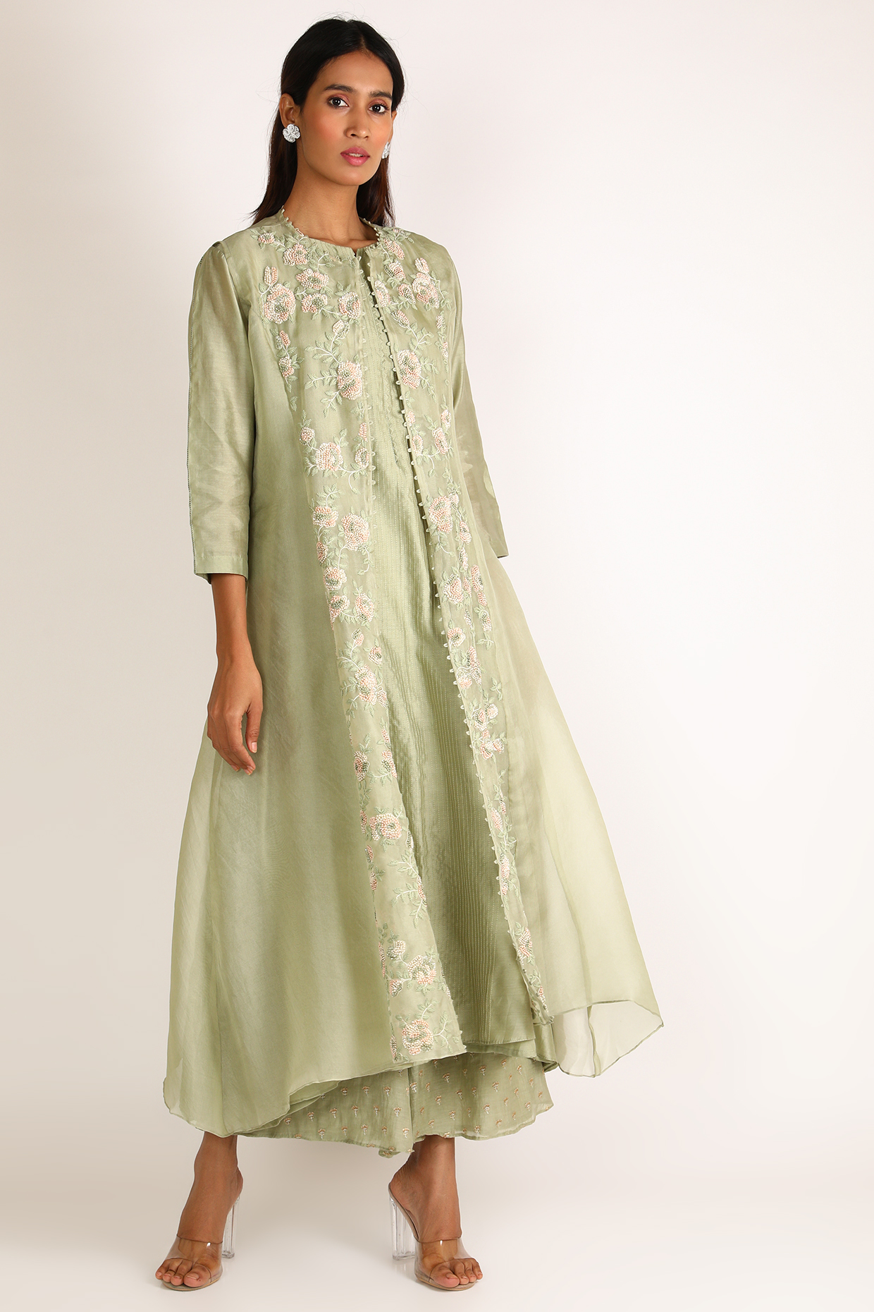 Green Embroidered Tunic Set by Vara By Vibha & Priti at Pernia's Pop Up Shop
