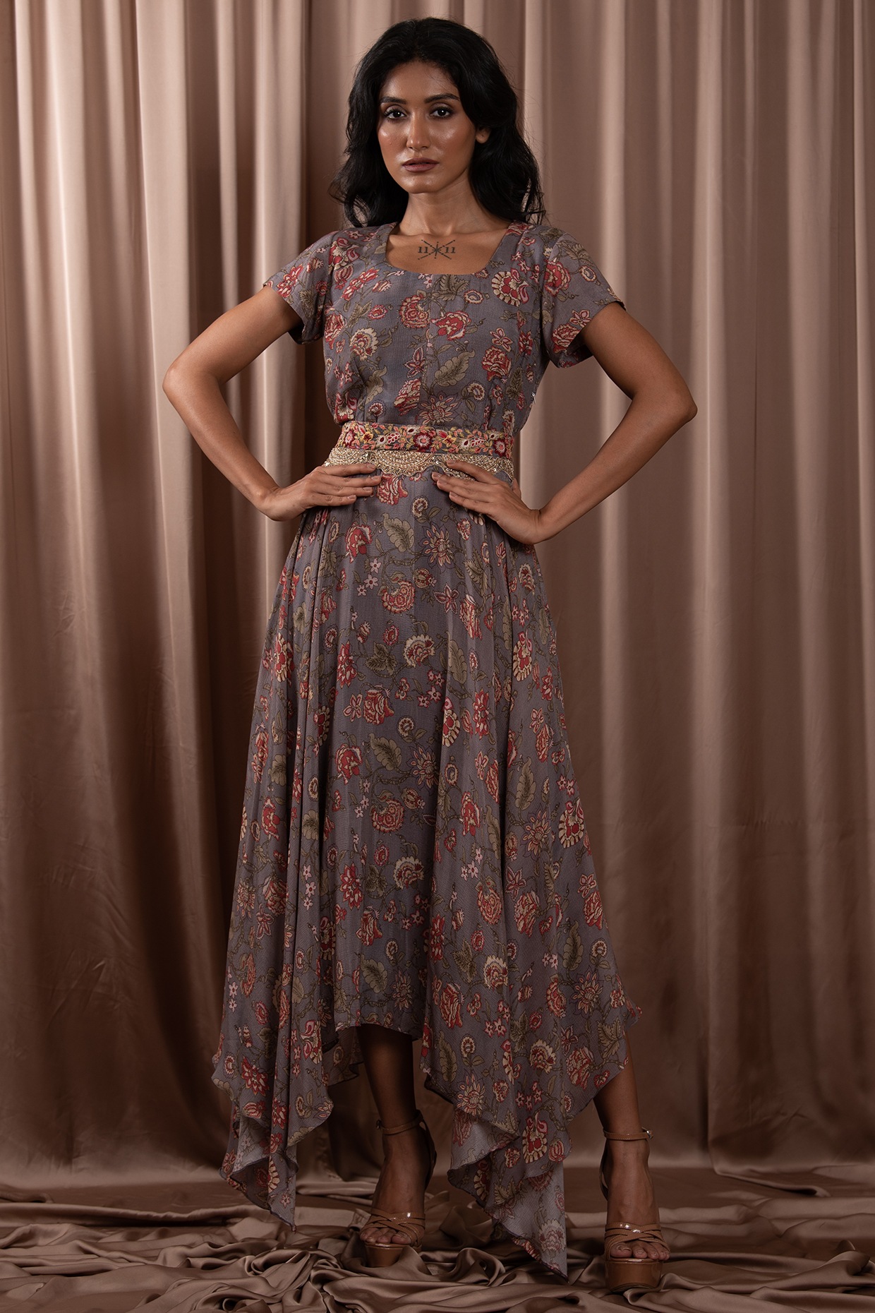 Manyavar dresses for ladies clearance