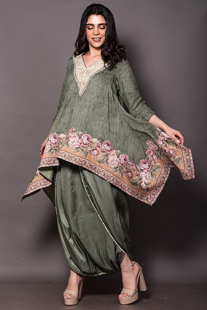 Green Woven Chiffon Dhoti Set by Vara By Vibha & Priti at Pernia's Pop Up Shop