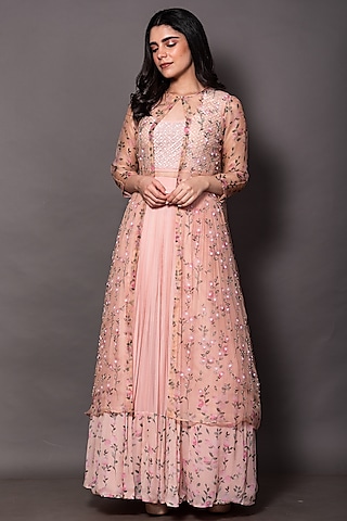 Peach Chiffon Pleated Skirt Set by Vara By Vibha & Priti