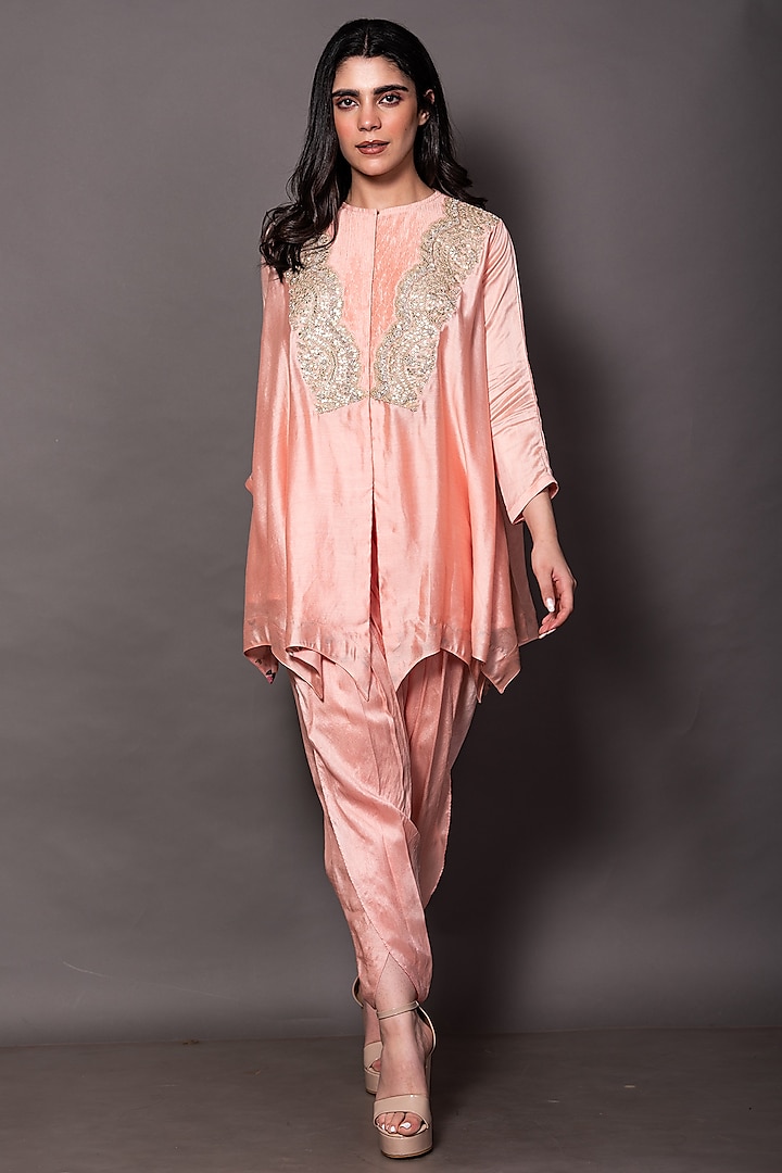 Pink Chanderi Silk & Silk Dhoti Set by Vara By Vibha & Priti at Pernia's Pop Up Shop