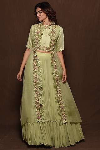 Green Hand Embroidered Jacket Set by Vara By Vibha & Priti