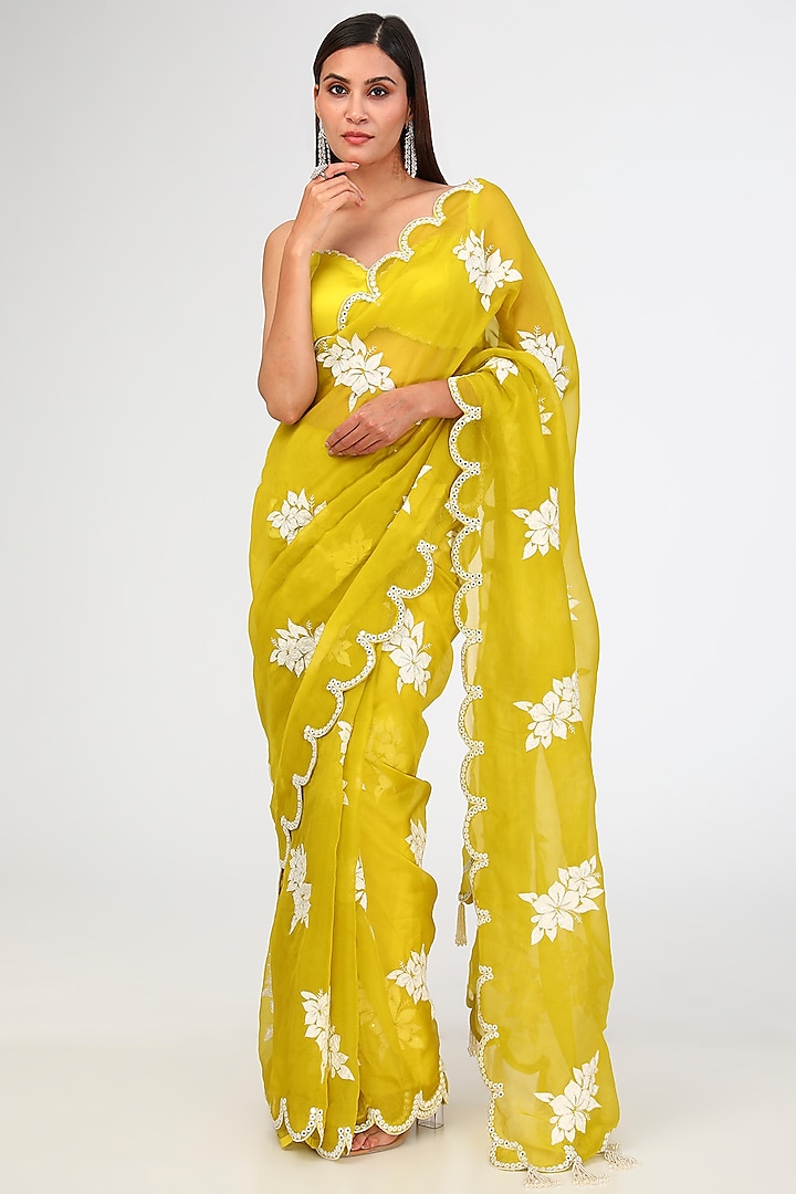 Moss Green Organza Hand Embroidered Wedding Saree Set by Vvani By Vani Vats at Pernia's Pop Up Shop