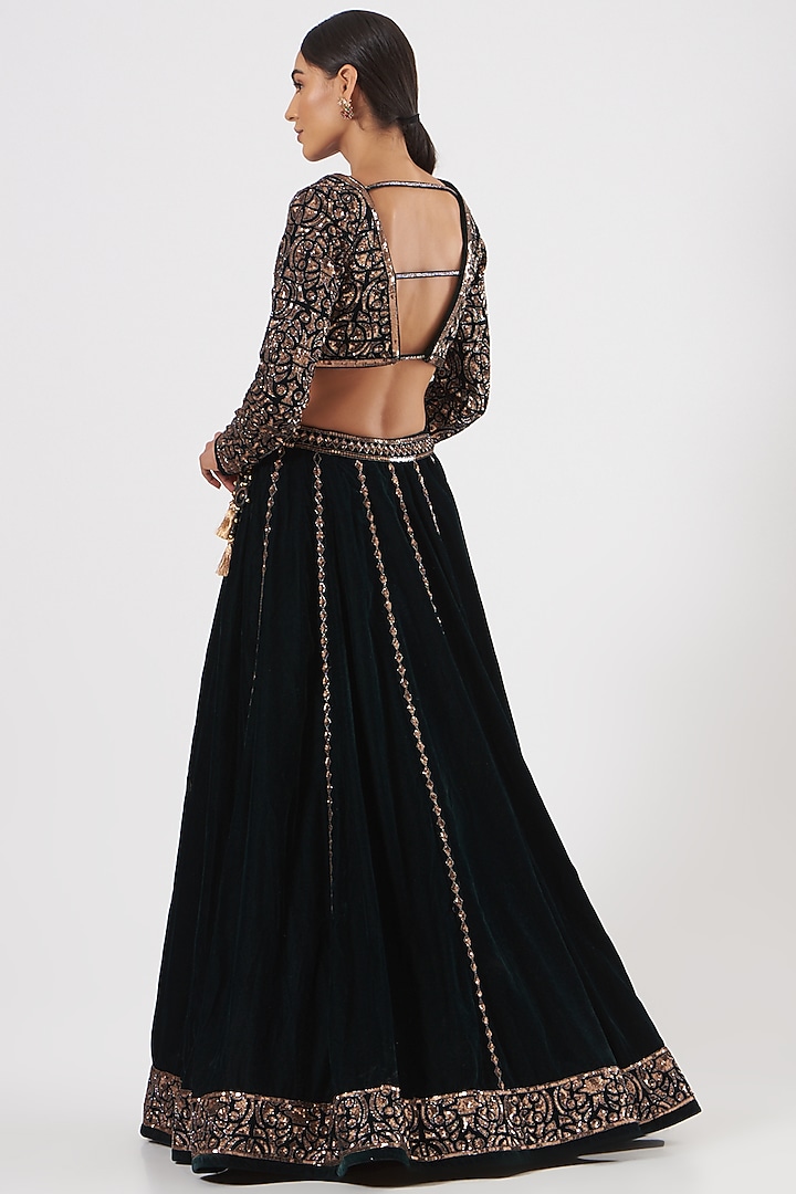 Dark Green Velvet Embroidered Wedding Lehenga Set by Vvani by Vani Vats at Pernia's Pop Up Shop