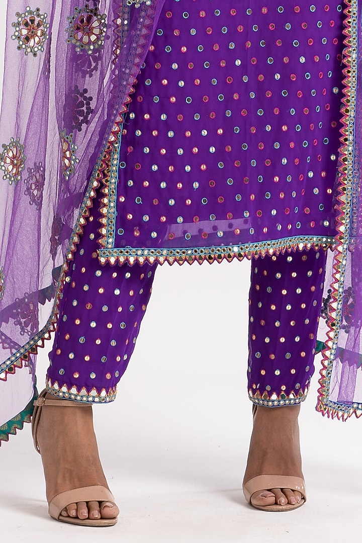Purple Hand Embroidered Kurta Set by Vvani By Vani Vats at Pernia's Pop Up Shop