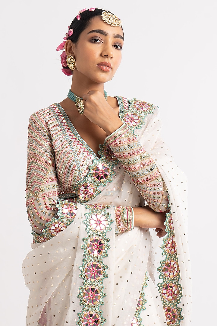White Sequins Wedding Saree Set by Vvani By Vani Vats at Pernia's Pop Up Shop
