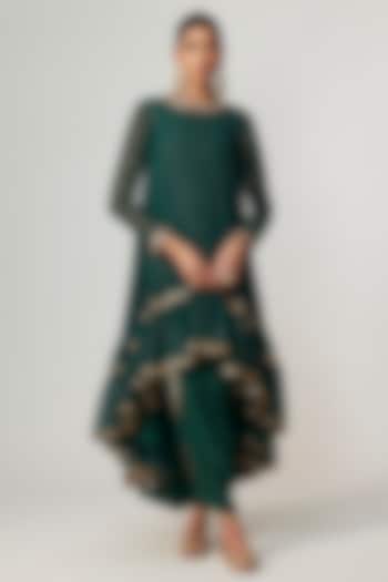 Jade Green Georgette Sequins Embroidered Kurta Set by Vvani By Vani Vats at Pernia's Pop Up Shop