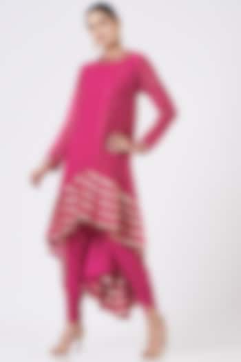 Fuschia Pink Crepe Dhoti Set by Vvani By Vani Vats at Pernia's Pop Up Shop