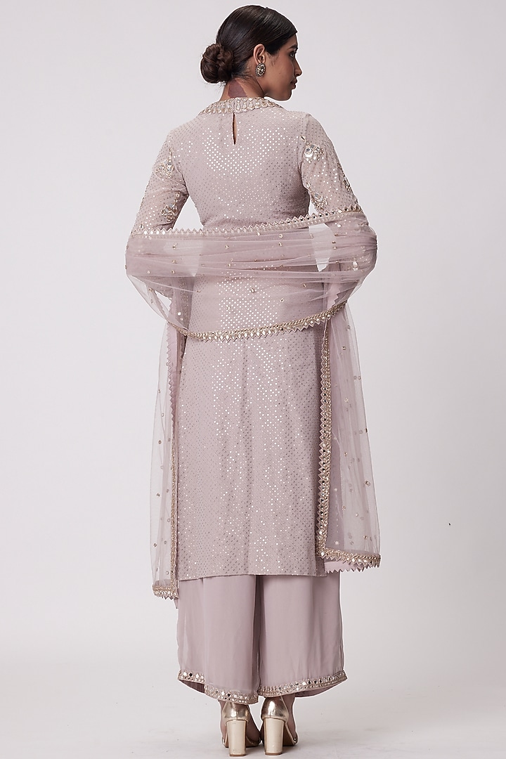 Ash Pink Georgette Hand Embroidered Kurta Set by Vvani by Vani Vats at Pernia's Pop Up Shop