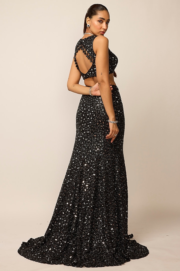 Black Net Mirror Embroidered Fish-Cut Bridal Lehenga Set by Vvani by Vani Vats at Pernia's Pop Up Shop