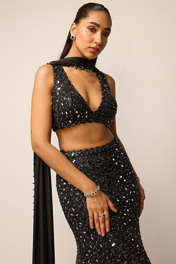 Black Net Mirror Embroidered Fish-Cut Bridal Lehenga Set by Vvani by Vani Vats at Pernia's Pop Up Shop