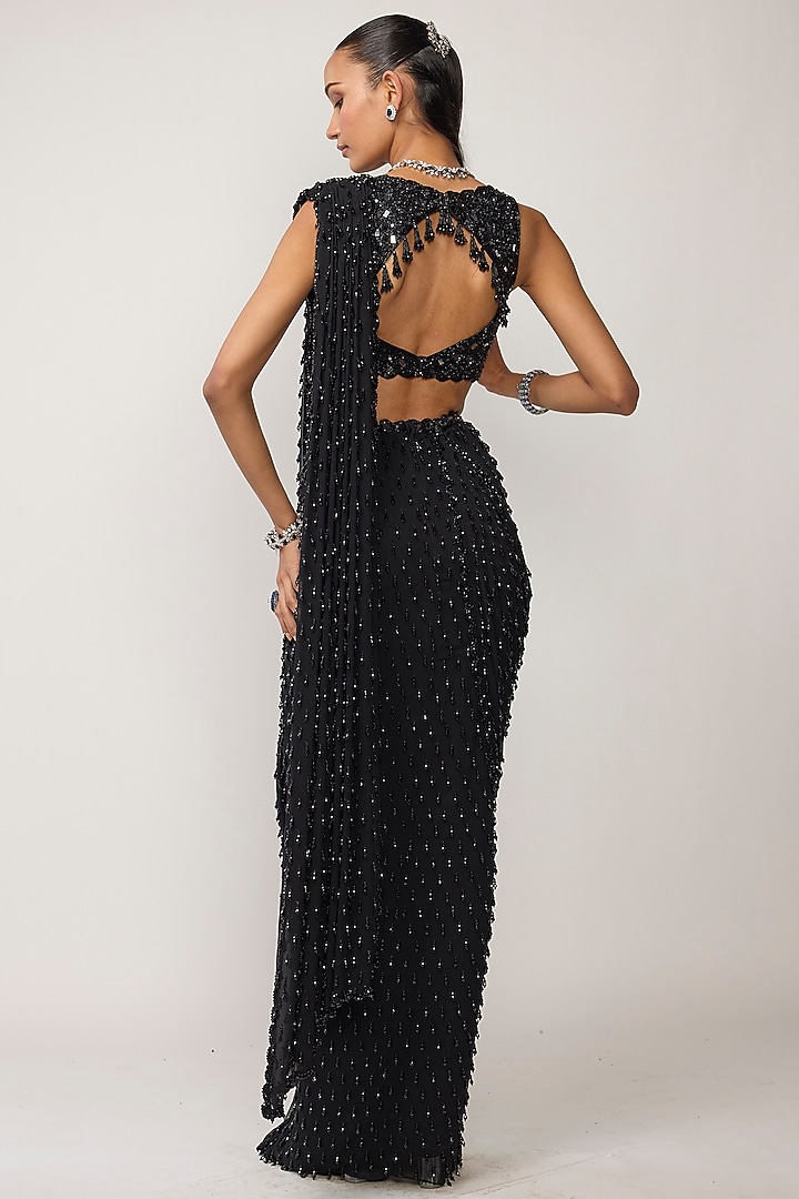 Black Georgette Cutdana Embroidered Draped Reception Saree Set by Vvani by Vani Vats at Pernia's Pop Up Shop