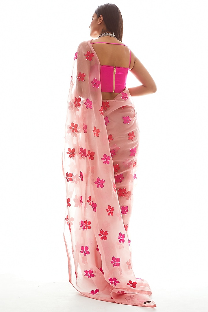 Dusty Pink Hand Embroidered Wedding Saree Set by Vvani by Vani Vats at Pernia's Pop Up Shop