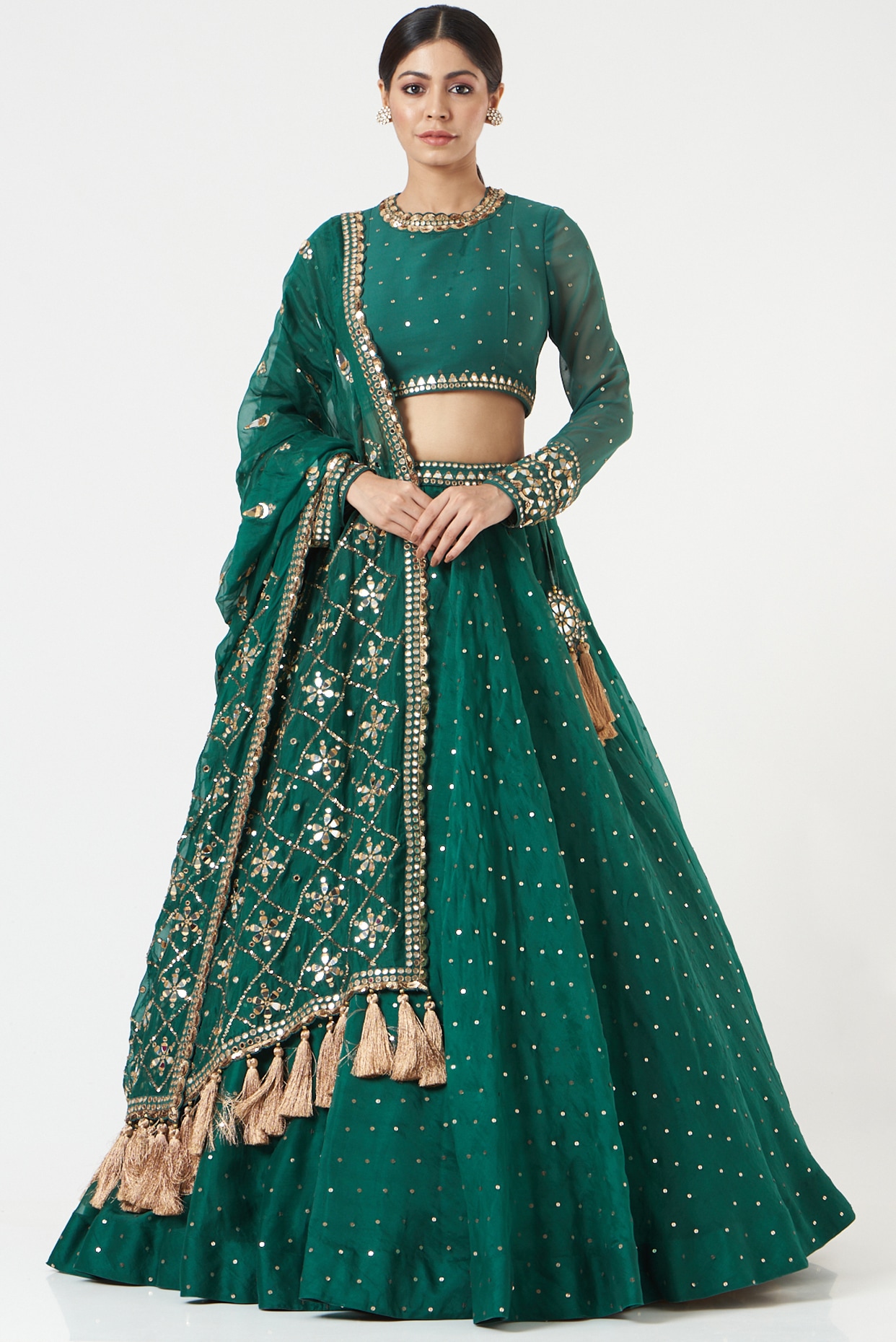 Alia Bhatt green Banarasi lehenga.. | Dress indian style, Lengha blouse  designs, Indian wedding wear