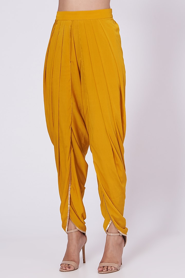 Mustard Jaal Embroidered Kurta Set by Vvani By Vani Vats at Pernia's Pop Up Shop