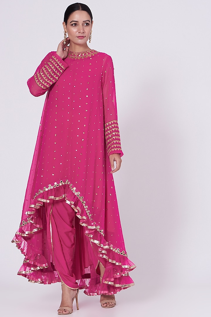 Fuchsia Hand Embroidered Asymmetrical Kurta Set by Vvani By Vani Vats at Pernia's Pop Up Shop